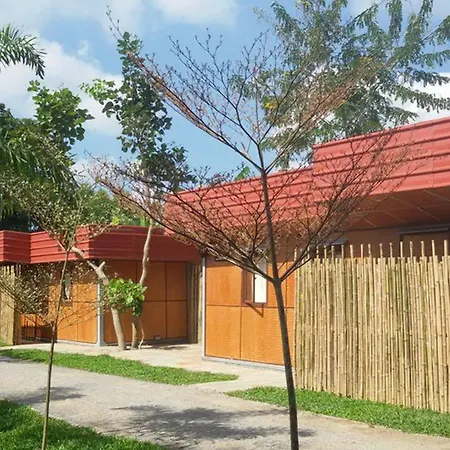 Rachaherb Gardens Resort